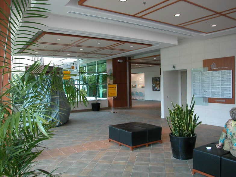 More Photos Of 5991 Spring Garden Rd, Halifax Medical For Lease