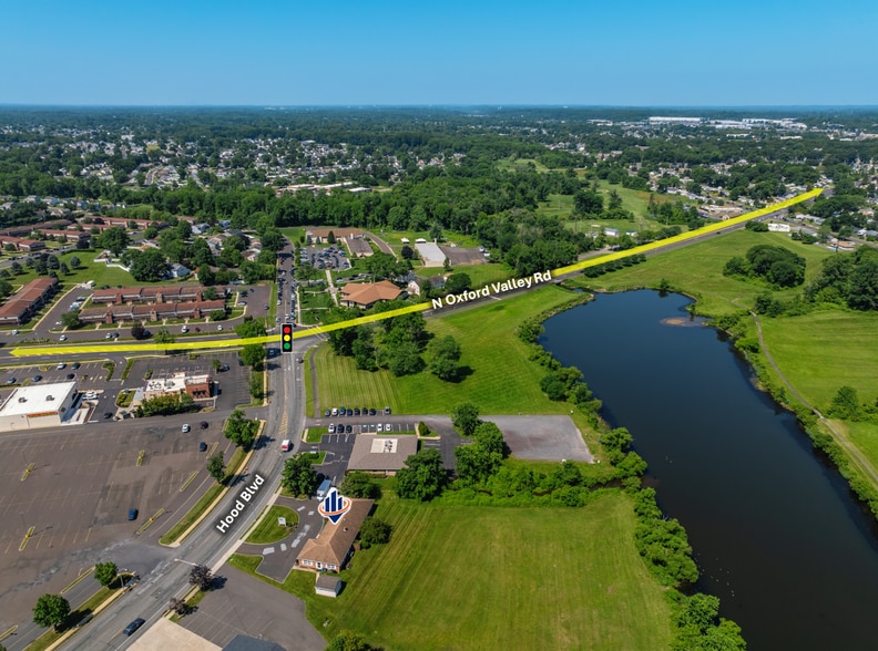 More Photos Of 413 Hood Blvd, Fairless Hills Office For Sale