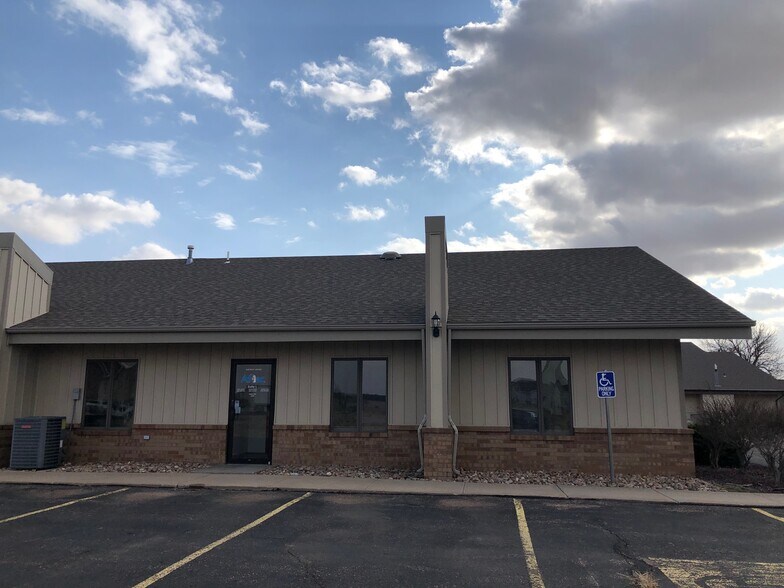 More Photos Of 2550 N Diers Ave, Grand Island Office For Lease