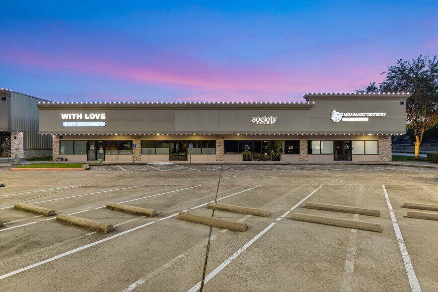 More Photos Of 391 Columbia Memorial Pky, League City Unknown For Lease