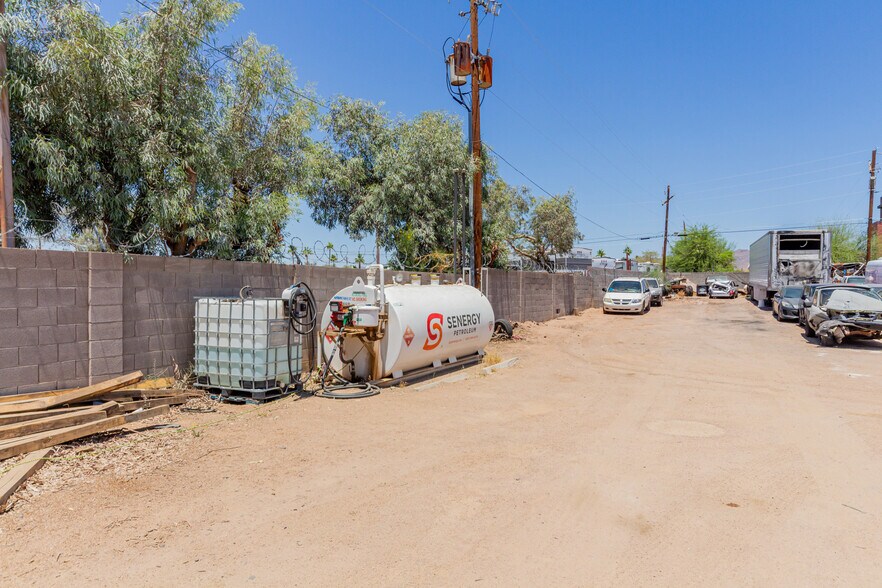 More Photos Of 2244 W Apache Trl, Apache Junction Contractor Storage Yard For Sale