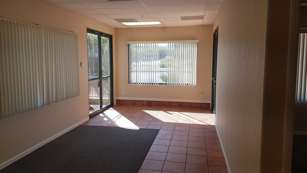 More Photos Of 16921 E Palisades Blvd, Fountain Hills Medical For Sale