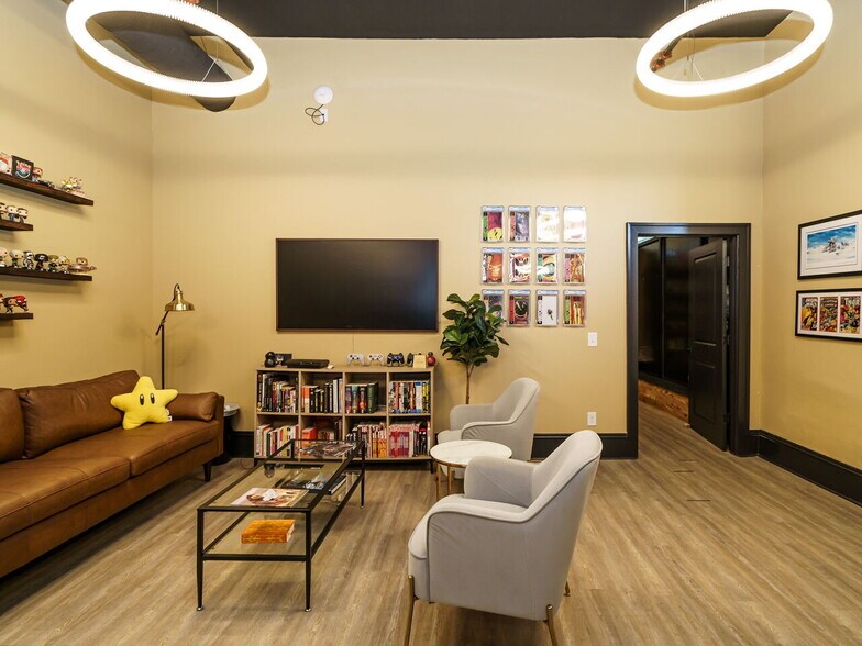 More Photos Of 201 Chatham St, Sanford Office Residential For Sale