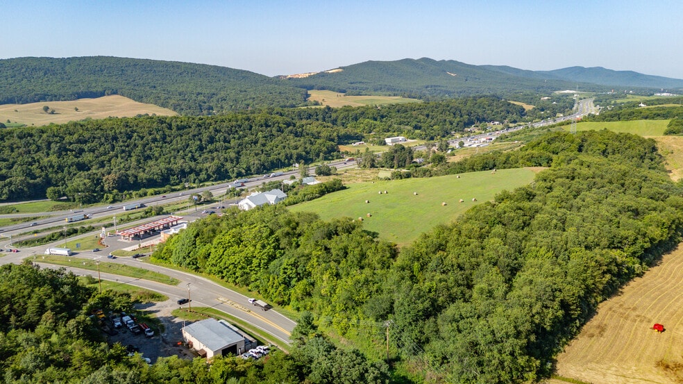 More Photos Of 2484 E Lee Hwy, Wytheville Land For Sale