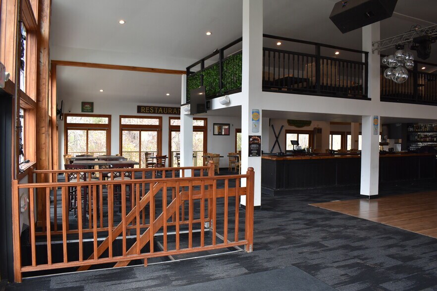 More Photos Of , Tannersville General Retail For Sale