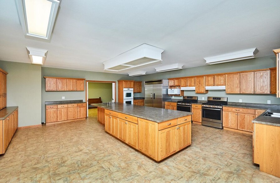 More Photos Of 22952 141st Dr, Bouton Religious Facility For Sale