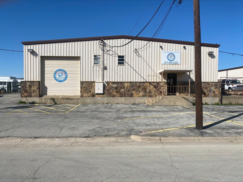 More Photos Of 6513 Midway Rd, Haltom City Warehouse For Sale