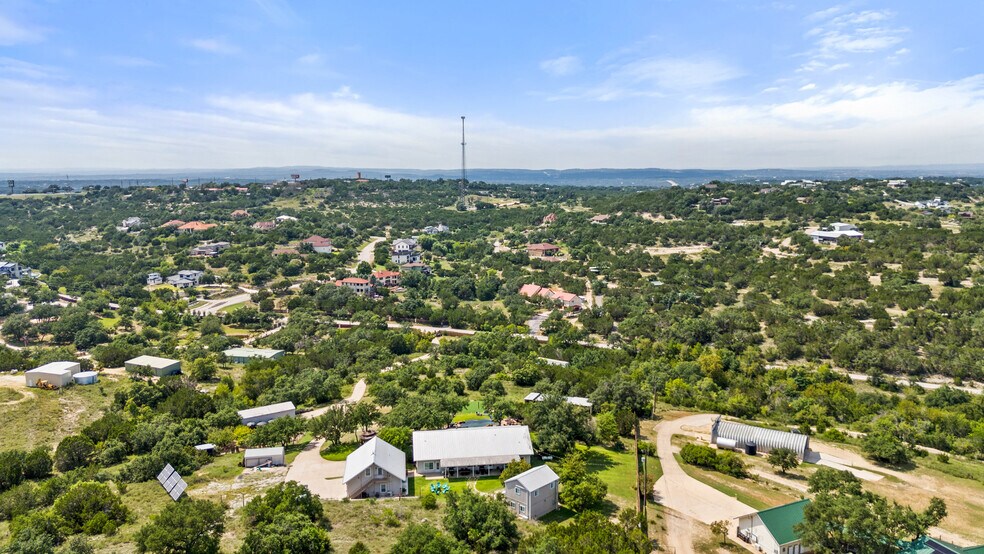 More Photos Of 4607 R O Dr, Spicewood Lodge Meeting Hall For Sale