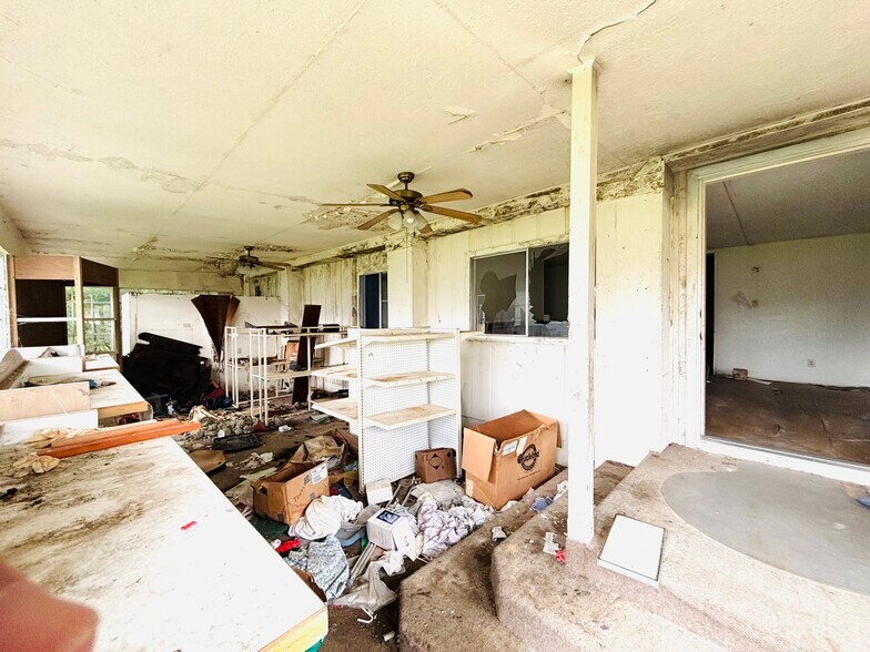 More Photos Of 6440 S Suncoast Blvd, Homosassa Flex For Sale