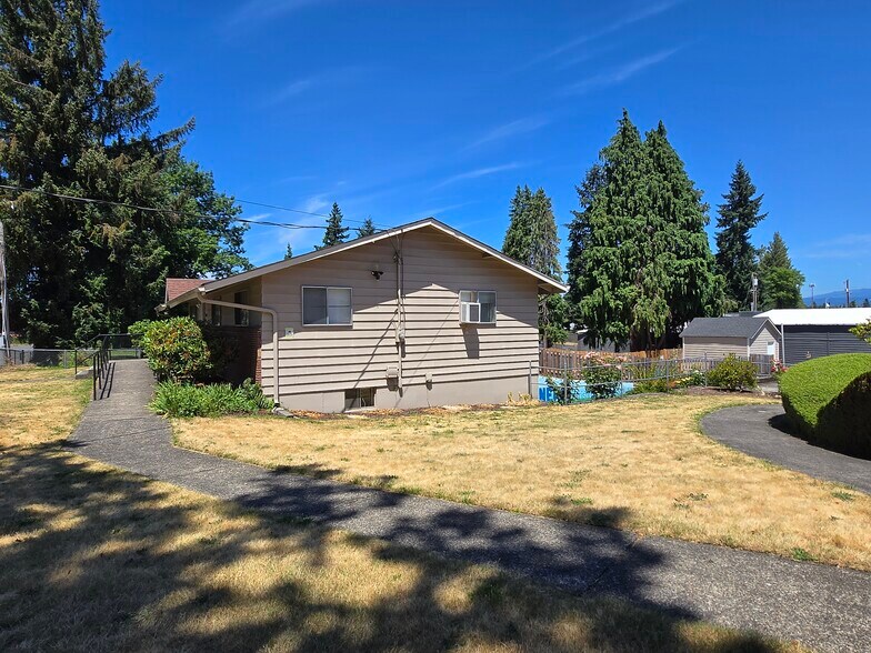 More Photos Of 6005 NE 110th Ave, Vancouver Office For Lease