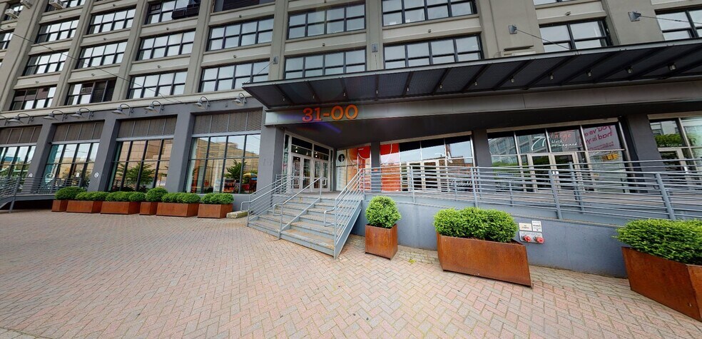 More Photos Of 31-00 47th Ave, Long Island City Industrial For Lease