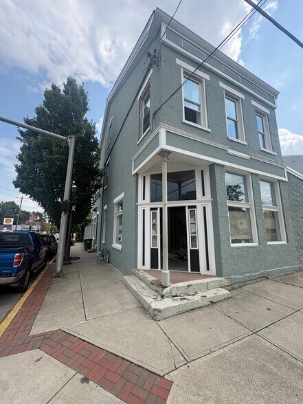 Primary Photo Of 131 Elm St, Ludlow Loft Creative Space For Lease