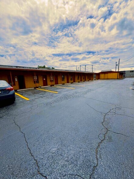 More Photos Of 3602 E Amarillo Blvd, Amarillo Hotel For Sale