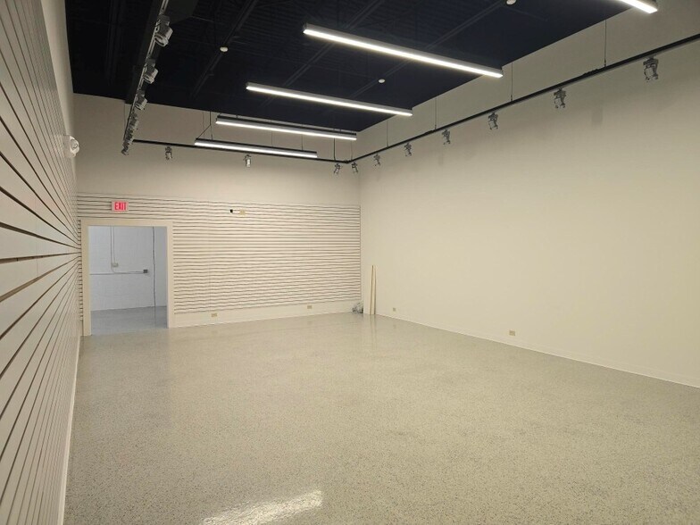 More Photos Of 110 Kerry Pl, Norwood Light Distribution For Lease