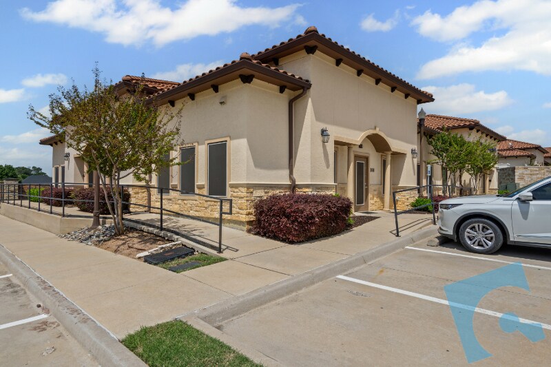 More Photos Of 3055 W Southlake Blvd, Southlake Medical For Lease
