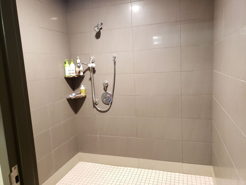 More Photos Of 220 Continuum Dr, Fletcher Research And Development For Sale