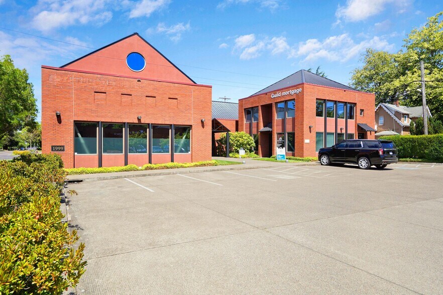 More Photos Of 405-435 NW 5th @ NW Harrison Blvd, Corvallis Office For Sale