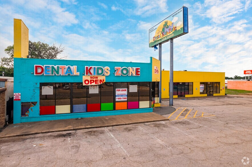 More Photos Of 11000 Garland Rd, Dallas Unknown For Lease