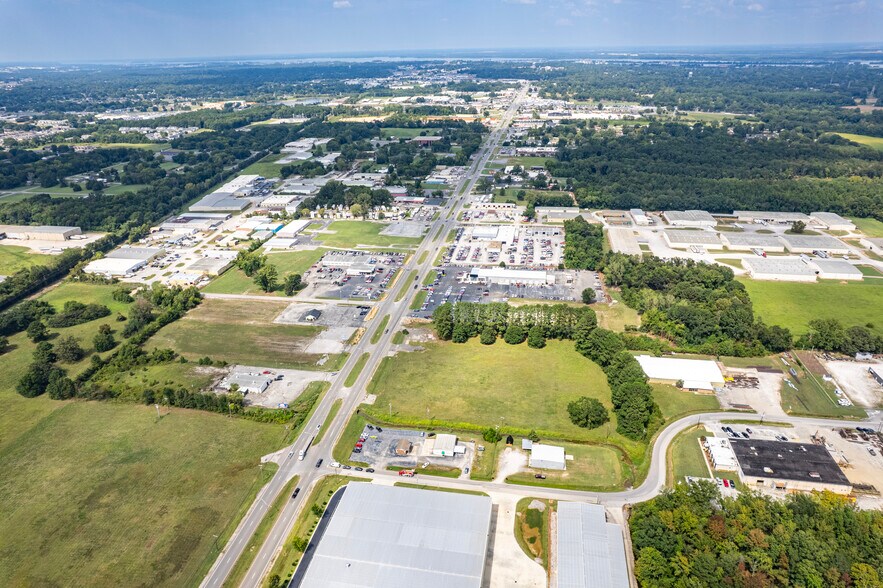 More Photos Of 3420 Highway 31 S, Decatur General Retail For Sale