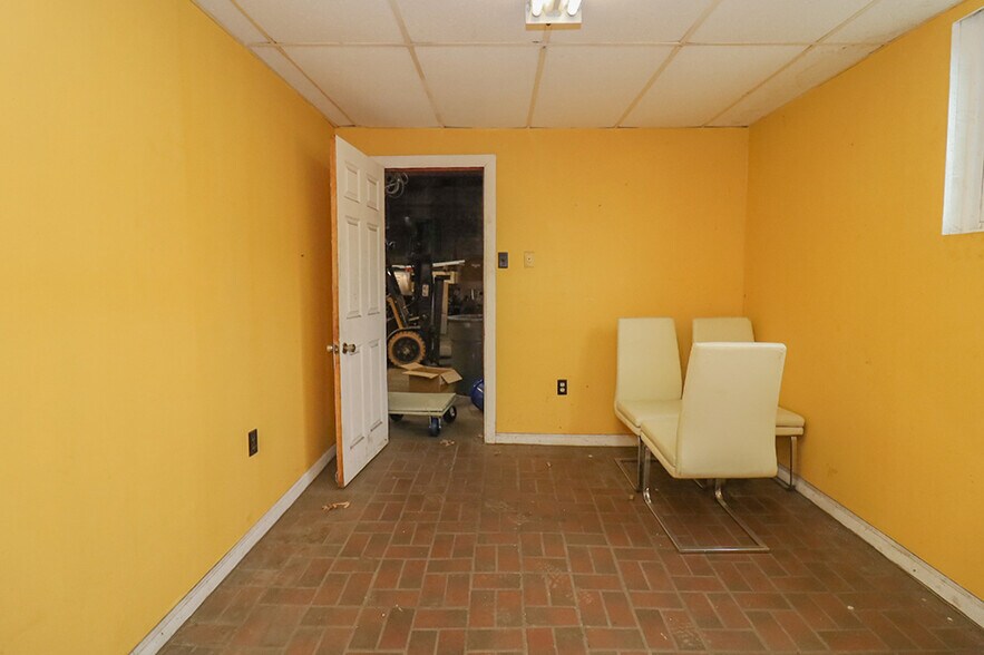 More Photos Of 704 California Ave, Rochester Industrial For Sale