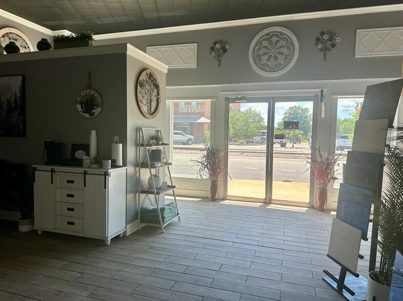 More Photos Of 204-208 Belleville Ave, Brewton Restaurant For Sale