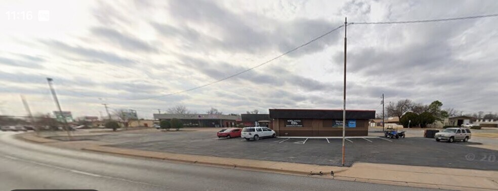 More Photos Of 3500 Kemp Blvd, Wichita Falls General Retail For Sale