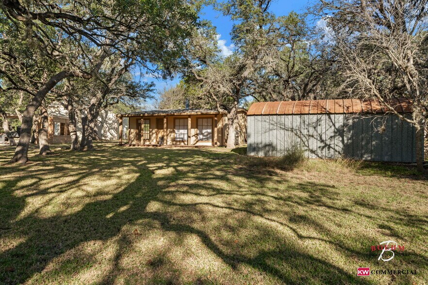 More Photos Of 39 Scenic Loop Rd, Boerne Office Residential For Lease