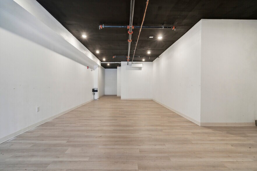 More Photos Of 2033 E Lehigh Ave, Philadelphia Apartments For Lease