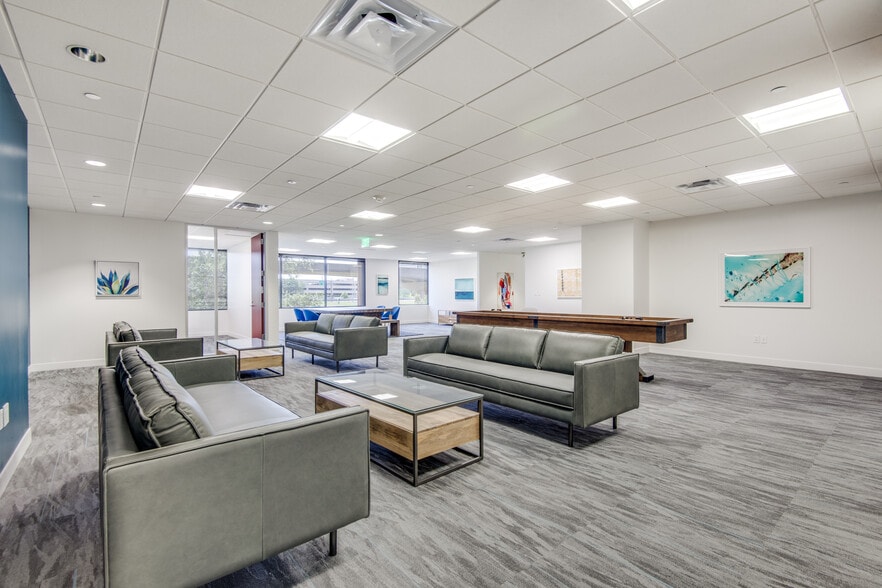 More Photos Of 400 E Las Colinas Blvd, Irving Office For Lease