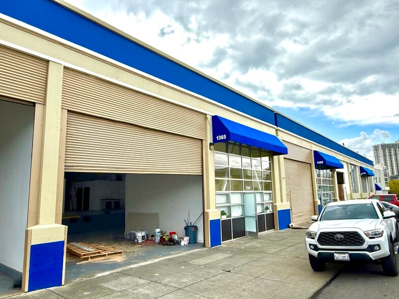 More Photos Of 1311-1425 63rd St, Emeryville Distribution For Lease