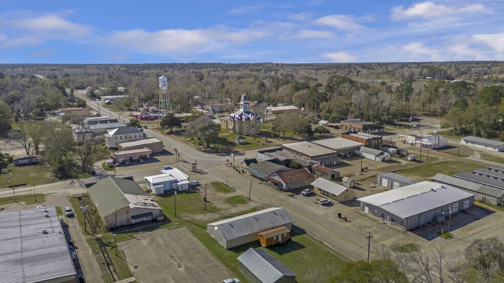 More Photos Of 211 Glover Dr, Newton General Retail For Sale