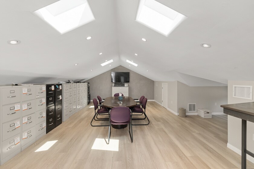 More Photos Of 3148 Market St, San Diego Office For Sale