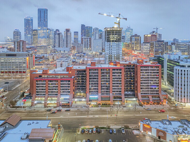 More Photos Of 10125-10179 109th St NW, Edmonton Apartments For Sale