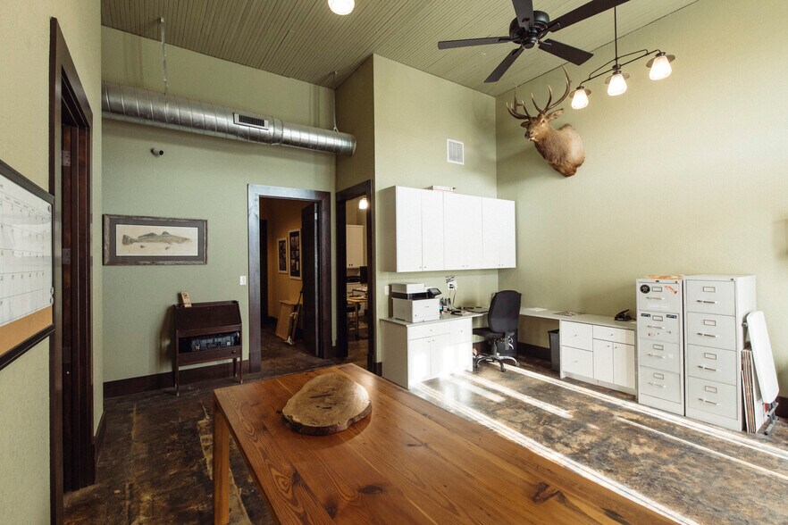 More Photos Of 75 Main St, Maxwell Warehouse For Sale