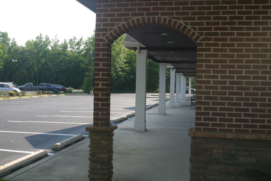 More Photos Of 643 Stokes Rd, Medford Unknown For Lease