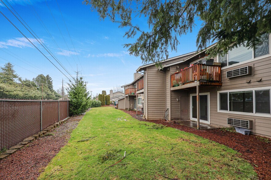 More Photos Of 17726 SE Division St, Portland Apartments For Sale