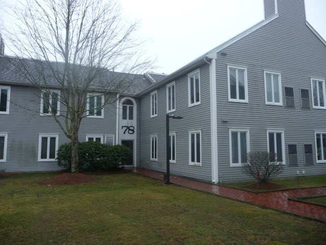More Photos Of 78 Faunce Corner Mall Rd, North Dartmouth Medical For Sale