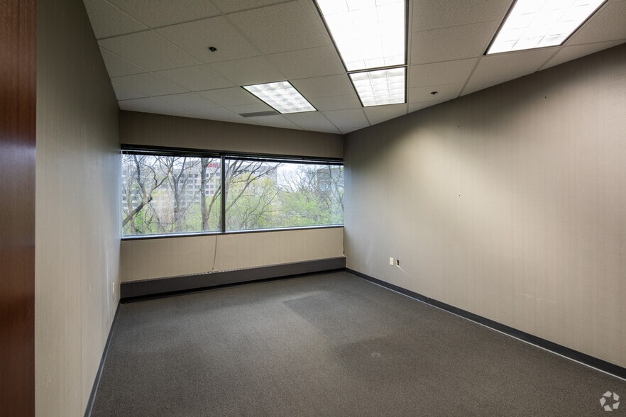 Photo of 4th Floor Ste 400