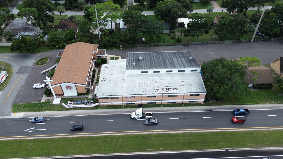 More Photos Of 6612 Arlington Expy, Jacksonville Schools For Lease