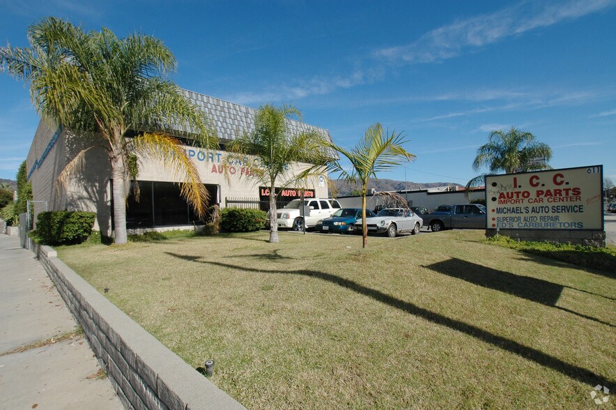 More Photos Of 611 E Route 66, Glendora Auto Repair For Lease