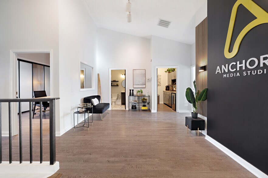 More Photos Of 8301-8323 Cherry Ln, Laurel Medical For Lease