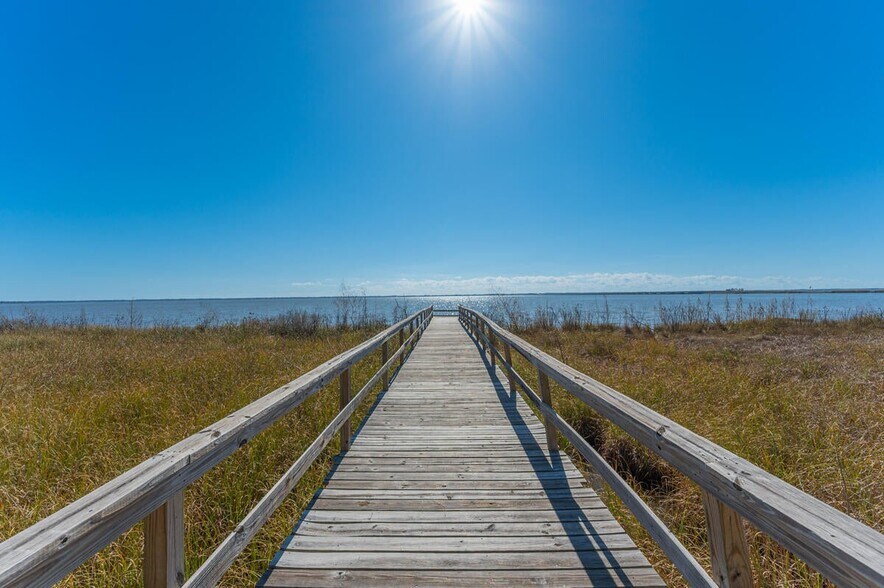 More Photos Of Hwy 331 S & Jolly Bay Road, Freeport Land For Sale