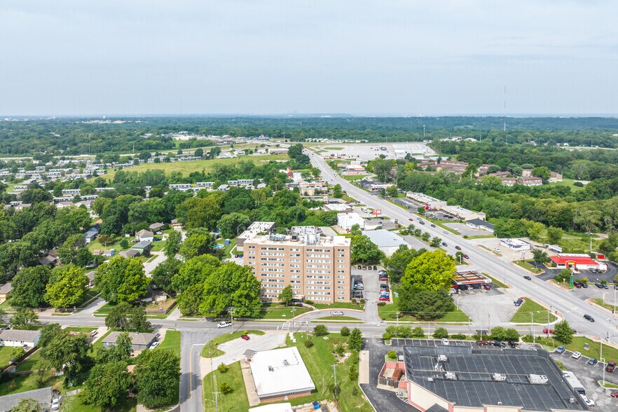 More Photos Of 728 Jennings Rd, Independence Apartments For Sale