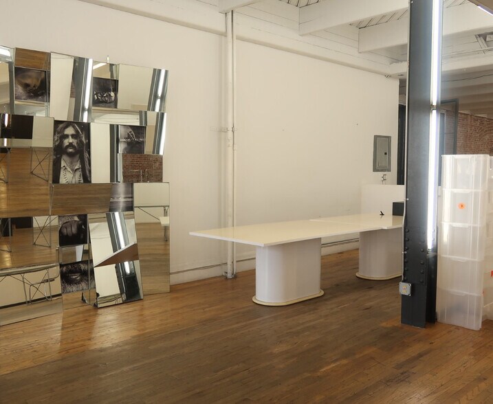 More Photos Of 843 S Los Angeles St, Los Angeles Warehouse For Lease