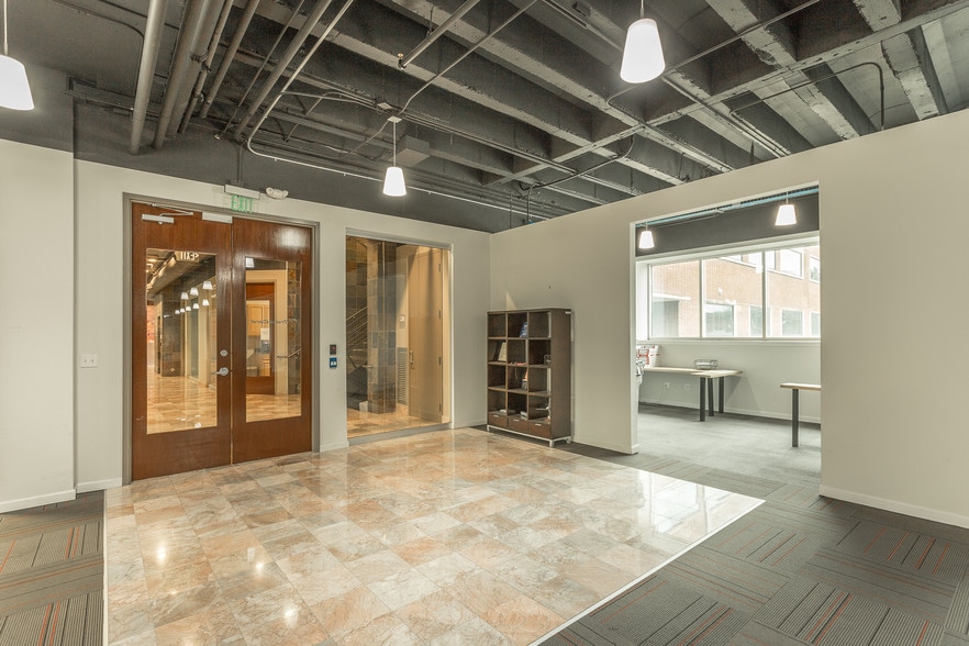 More Photos Of 1301 Riverfront Pkwy, Chattanooga Office For Lease