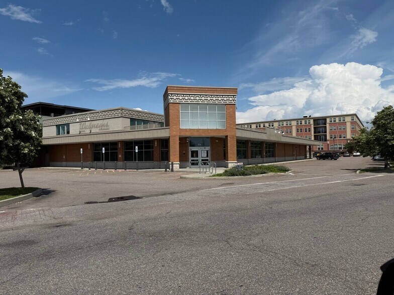 More Photos Of 514 Farrell St, Burlington Drugstore For Sale
