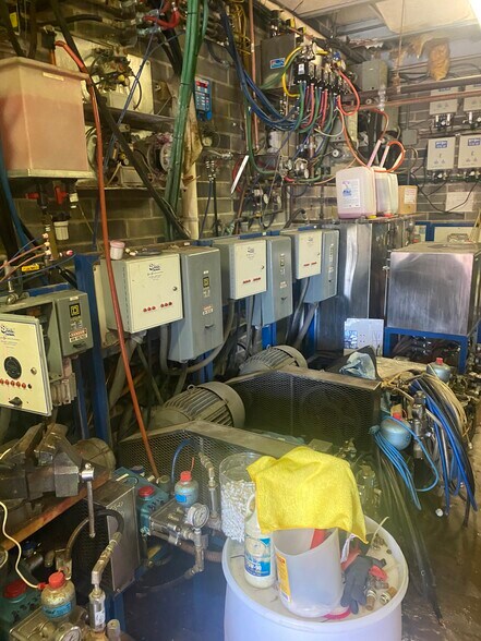 More Photos Of 2217 Plainfield Rd, Crest Hill Carwash For Sale