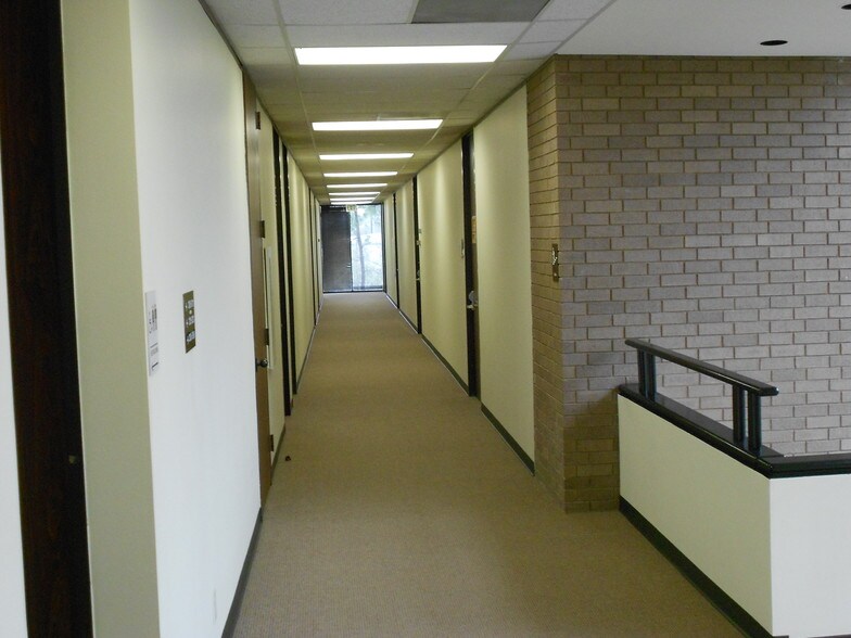 More Photos Of 3833 S Texas Ave, Bryan Office For Lease