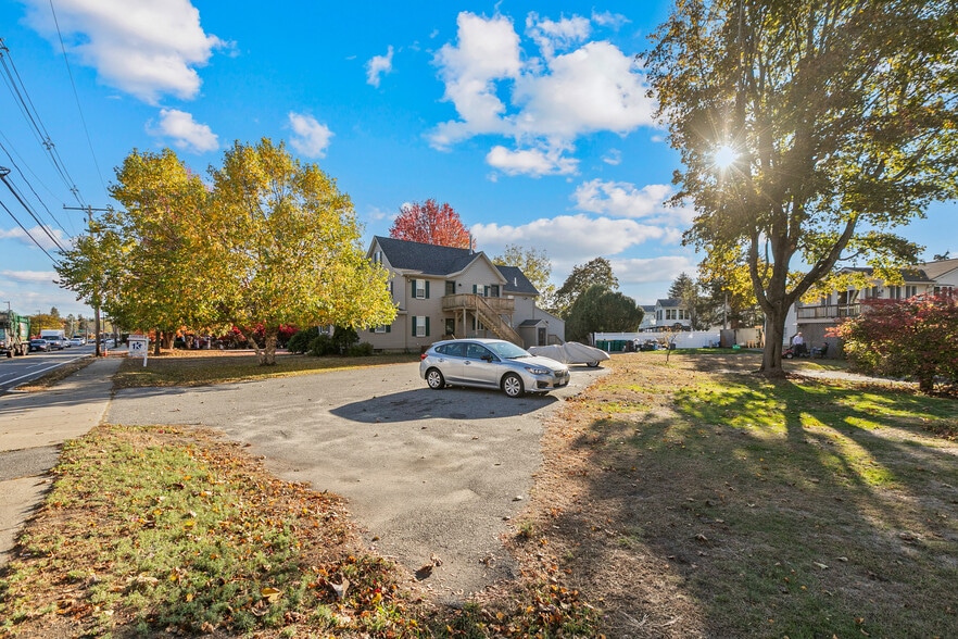 More Photos Of 846 Main St, Woburn Apartments For Sale