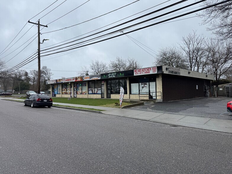 More Photos Of 1225-1235 Grundy Ave, Holbrook Storefront For Lease